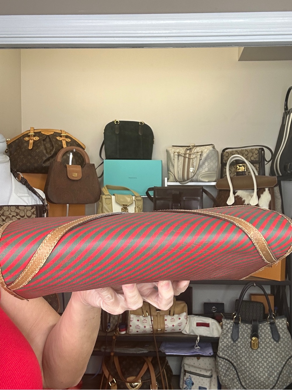 Vintage Gucci Accessory Collection Red Green Stripe Envelope Clutch COA - Picture 6 of 17